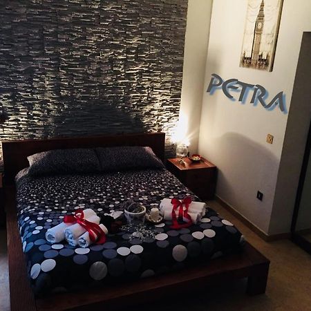 Il Mandarino Bed and Breakfast Decimomannu Eksteriør billede
